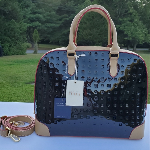 NWT 100% Genuine Italian Leather Arcadia Satchel.